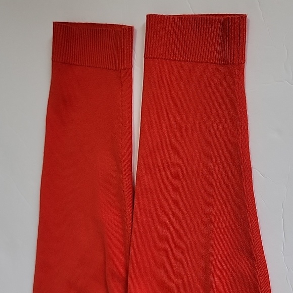 Torrid Orange CrissCross Cold Shoulder Top/ Size 2 (2X | 18-2 - Picture 13 of 16